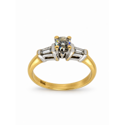 Pre Owned 18ct Diamond Solitaire ZC245